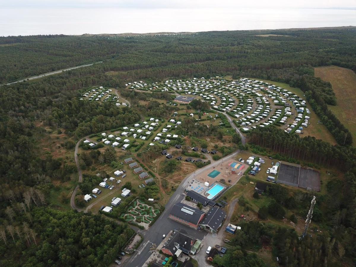 Отель First Camp Rabjerg Mile - Скаген Экстерьер фото